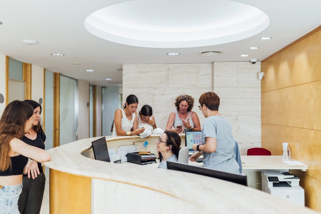 Clínica dental Oris